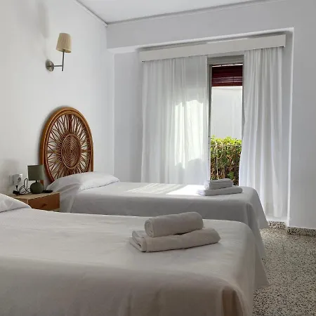 Paco Guest house *