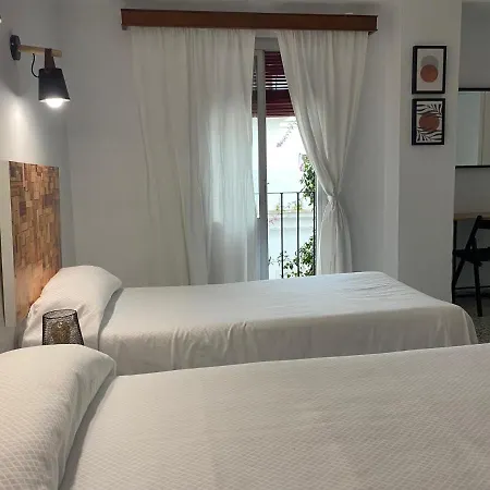 ゲストハウス Paco マルベーリャ